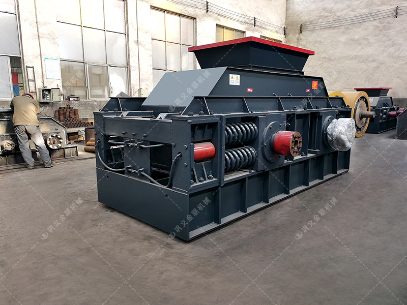 鵝卵石對輥破碎機介紹，為什么選擇金聯(lián)機械？