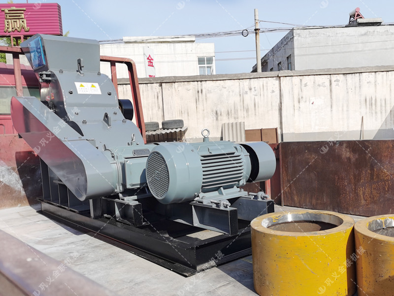 SCF600*400小型雙級粉碎機(jī)圖片展示,現(xiàn)貨發(fā)售